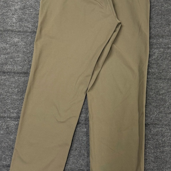 Uniqlo women’s Tan Pants - Picture 2 of 4